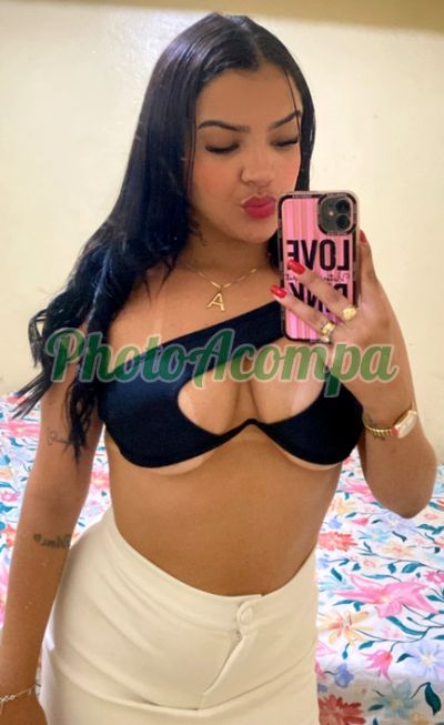 Flávia, acompanhante em Osasco