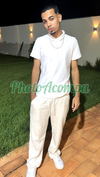 Alexsander, Garoto de programa em Franca