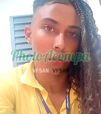 Ariel Costta, travesti no Centro (BH)