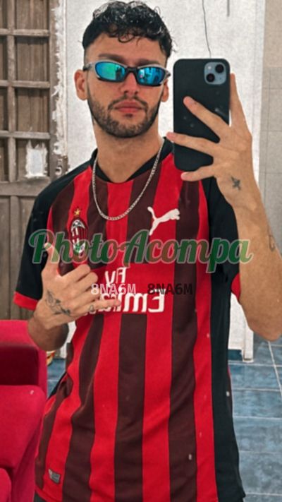 Ítalo, garoto de programa em Recife