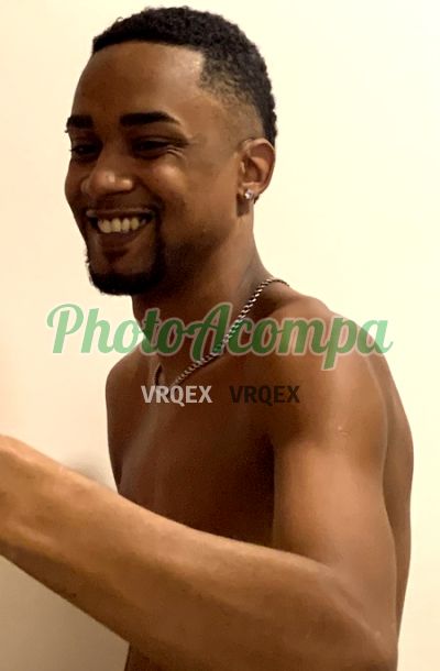 Ronni, garoto de programa em Belford Roxo