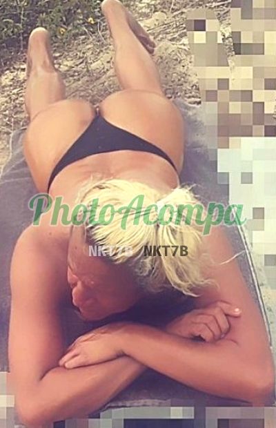 Amanda, travesti em Horizonte