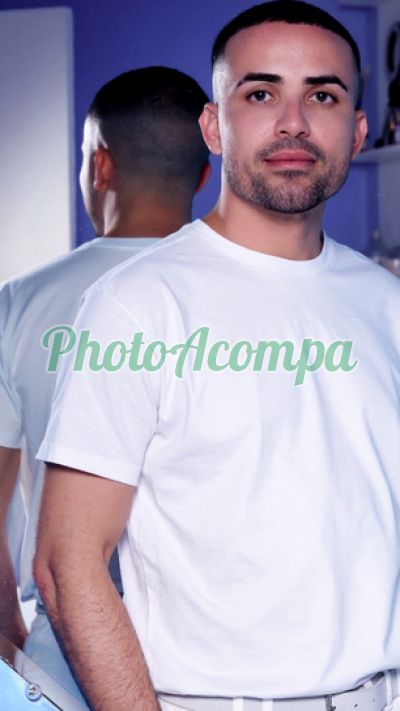 Daniel (13) 99198-9879, Garoto de programa em Santos