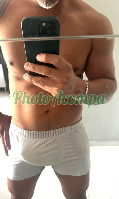 Junior Yaqui (11) 91397-6242, Garoto de programa em Barueri