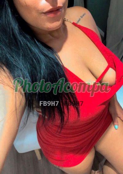 Mabel, mulher que faz videochamadas e sexting