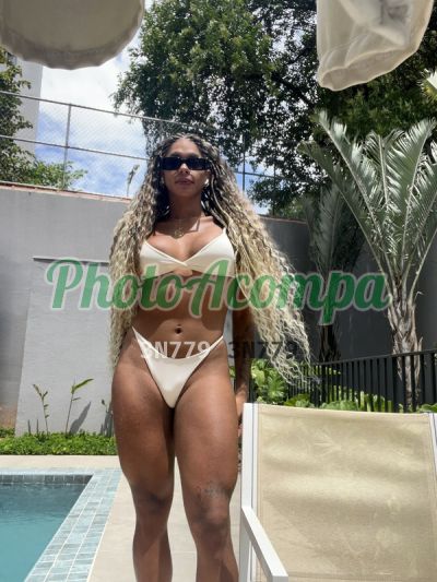 Maria Veñttim, travesti em Salvador