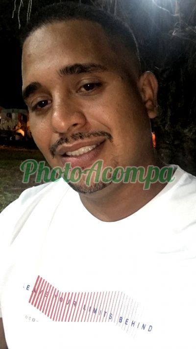 Júnior (16) 99743-1091, Garoto de programa em Ribeirão Preto