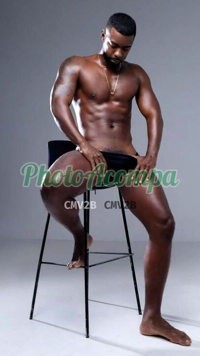 Marlon, garoto de programa em Copacabana (RJ)