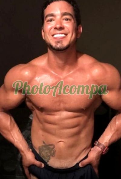 Leo, garoto de programa em São Paulo