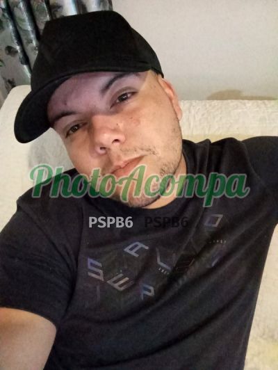 Deividi, garoto de programa em Balneário Camboriú