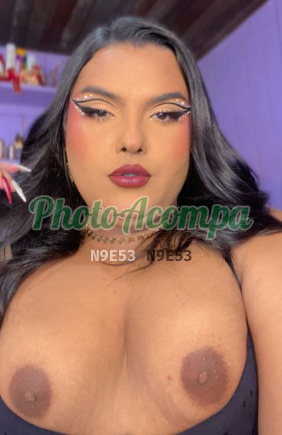 Sarah, travesti em São Paulo