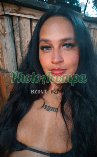 Carolzinha, garota de programa em Goiânia