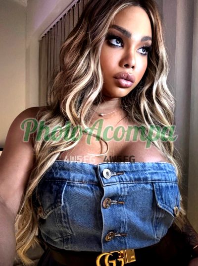 Victória Secretes, travesti em Moema (SP)