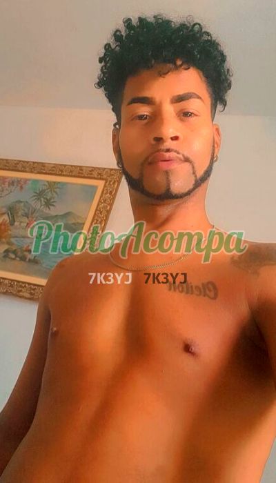 Felipe, garoto de programa em Rio das Ostras