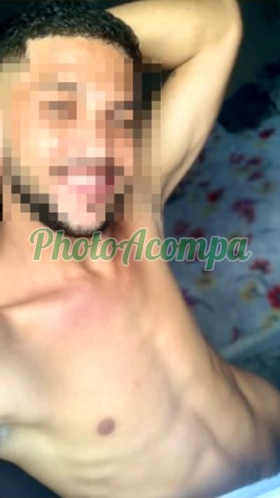 Juan Magalhães, garoto de programa em Praia Grande