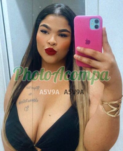 Let, garota de programa em São Paulo