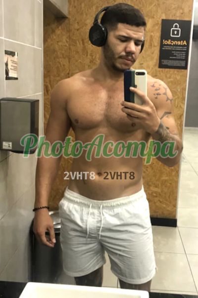 Bryan, garoto de programa na Zona Oeste (RJ)