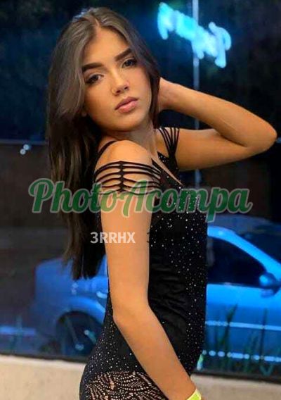 Larissa, acompanhante no Guarujá