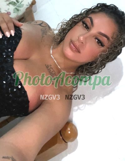 Gaby (17) 98209-1126, acompanhante em Catalão