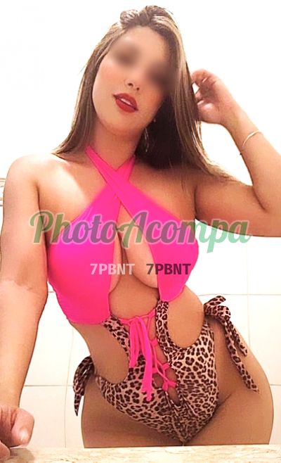 Amanda Ferrari (11) 93298-7144, escort em Taubaté