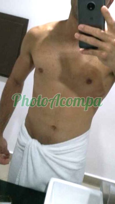Henrique, garoto de programa em São Paulo