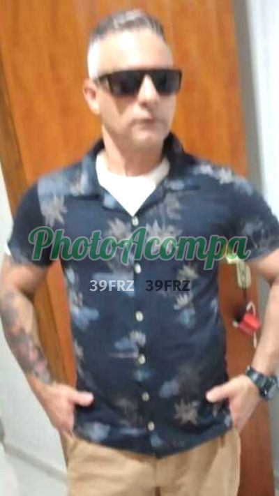 Cleber, homem que faz massagens eróticas em São Paulo