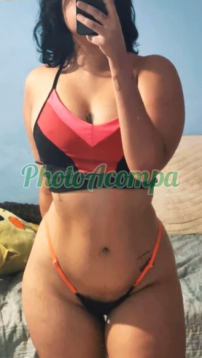 Paris Villar, mulher que faz videochamadas e sexting