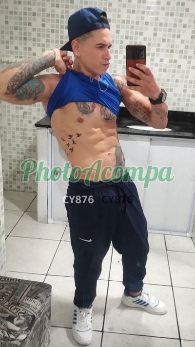 David Reymond, garoto de programa em Santos