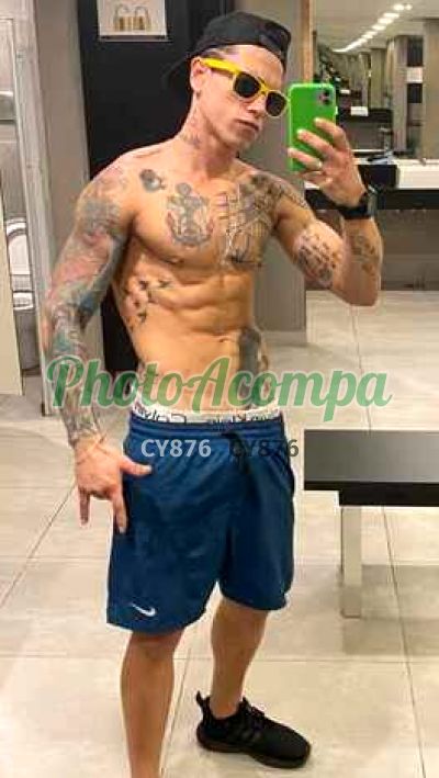 David Reymond, garoto de programa em Santos