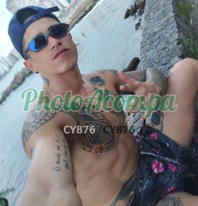 David Reymond, garoto de programa em Santos