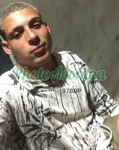 Weslley, garoto de programa em Niterói