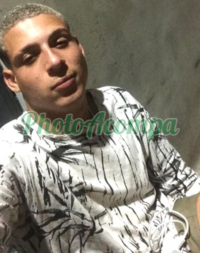 Weslley, garoto de programa em Niterói
