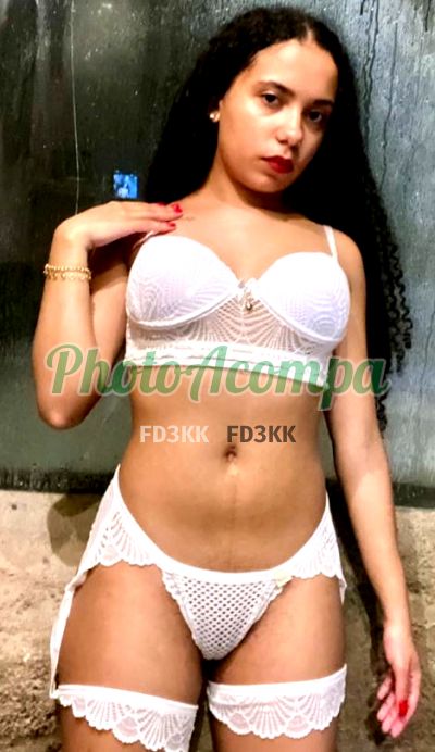 Melissa, mulher que faz videochamadas e sexting