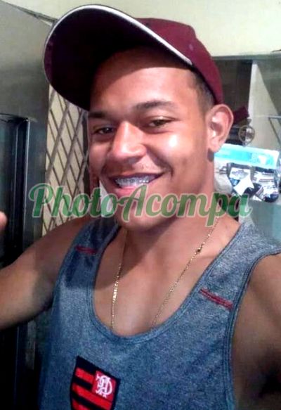 Rafael, garoto de programa no Méier (RJ)