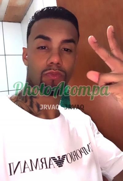 Leuzinho, garoto de programa em Santos