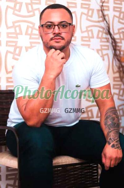 Olyver (21) 99587-5542, homem que faz massagens eróticas no Rio de Janeiro