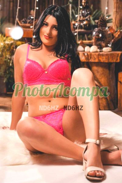 Kamy, garota de programa em Curitiba
