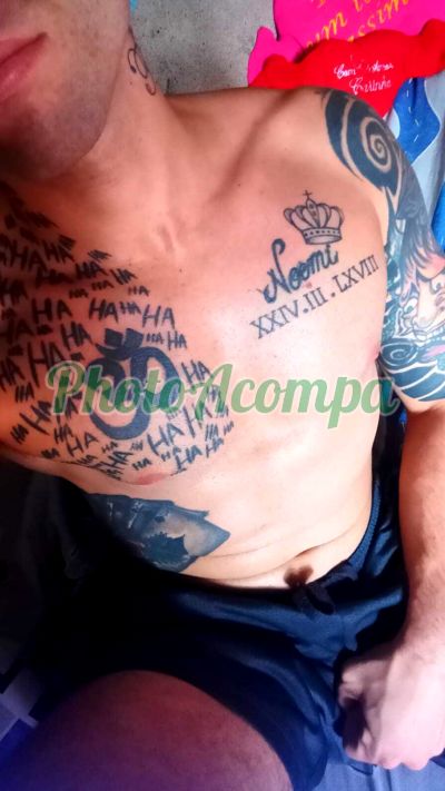 Nick (13) 99164-1986, garoto de programa em Santos