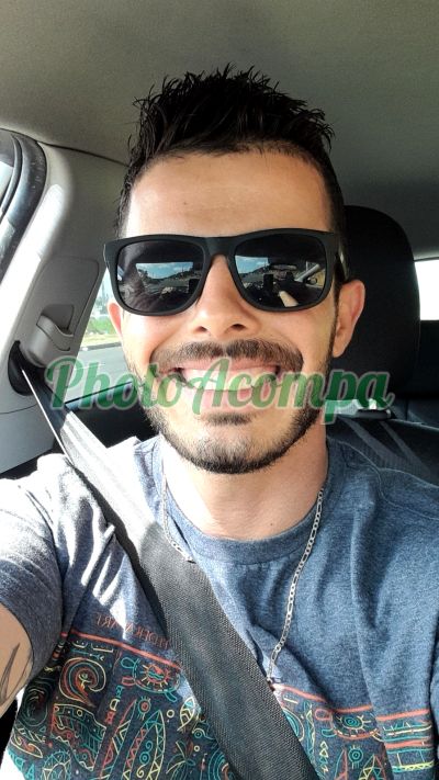 Carlos Mendoza, garoto de programa em Porto Alegre