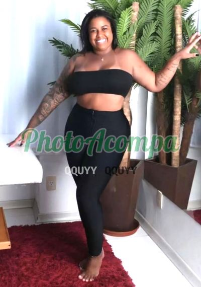 Marcela, mulher que faz massagens eróticas no Rio de Janeiro