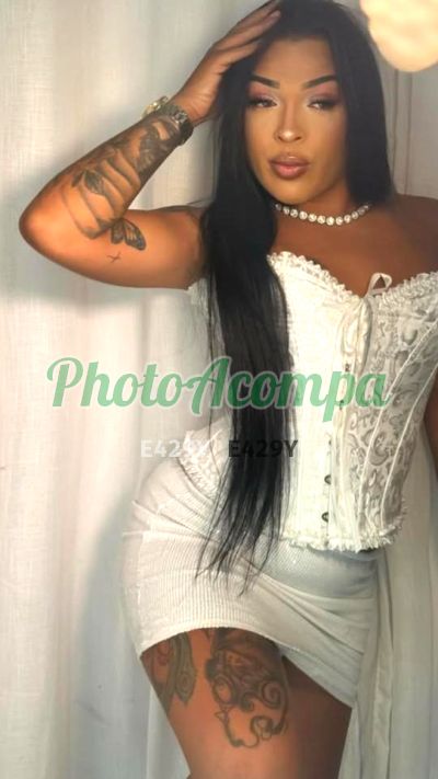 Letícia, travesti em Fortaleza