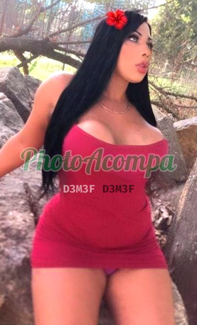 Ayla Victoria, transex no Guarujá