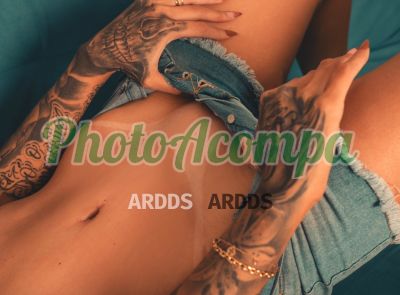 Aline Veiga, mulher que faz videochamadas e sexting