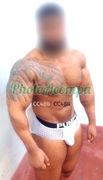 Santos, garoto de programa no Centro (Curitiba)