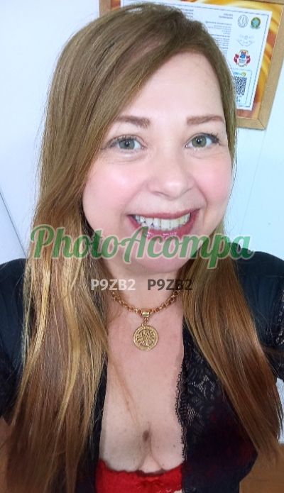 Carla (24) 98880-0162, mulher que faz massagens eróticas em Petrópolis