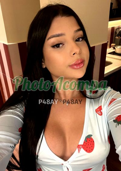 Maria Julia, travesti em Copacabana (RJ)