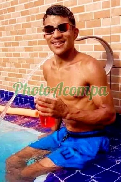 Lorenzo Torres (13) 99739-6147, Garoto de programa em Santos