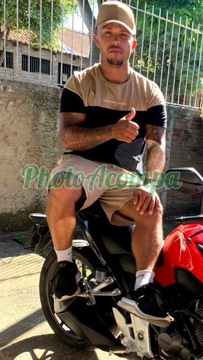 Alex, garoto de programa em Canoas