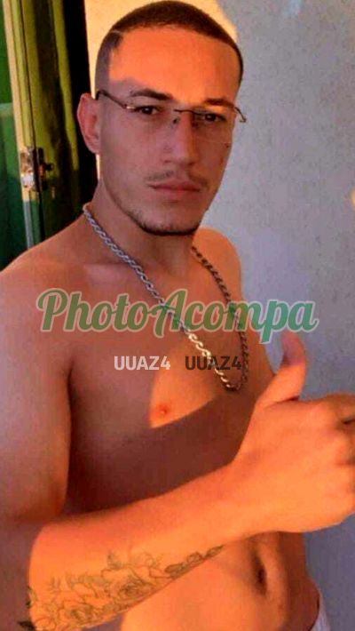 Guilherme Tesudo, garoto de programa em Aloândia