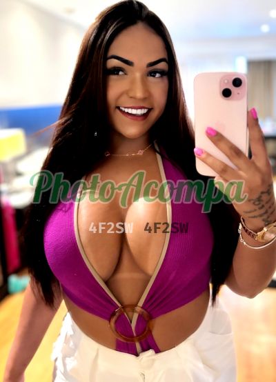 Alícia, escort em Patrocínio